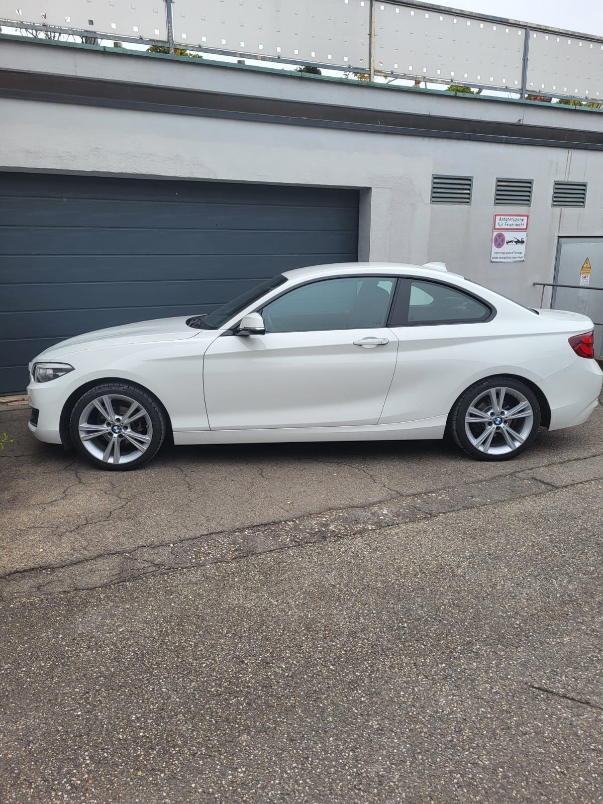 BMW serija 2 coupe 218d automatik shadow line, fotografija 1