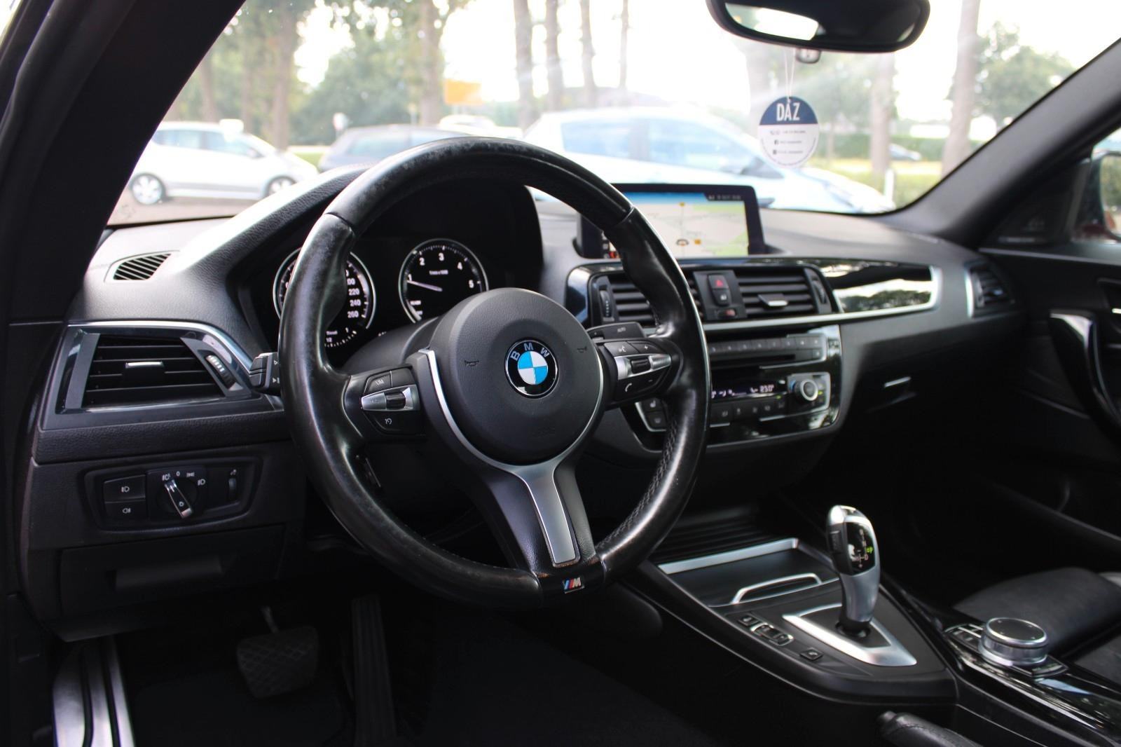 BMW serija 2 Coupe 220d automatik M Sport LED NAVI KOŽA HARMAN/KARDON, fotografija 10