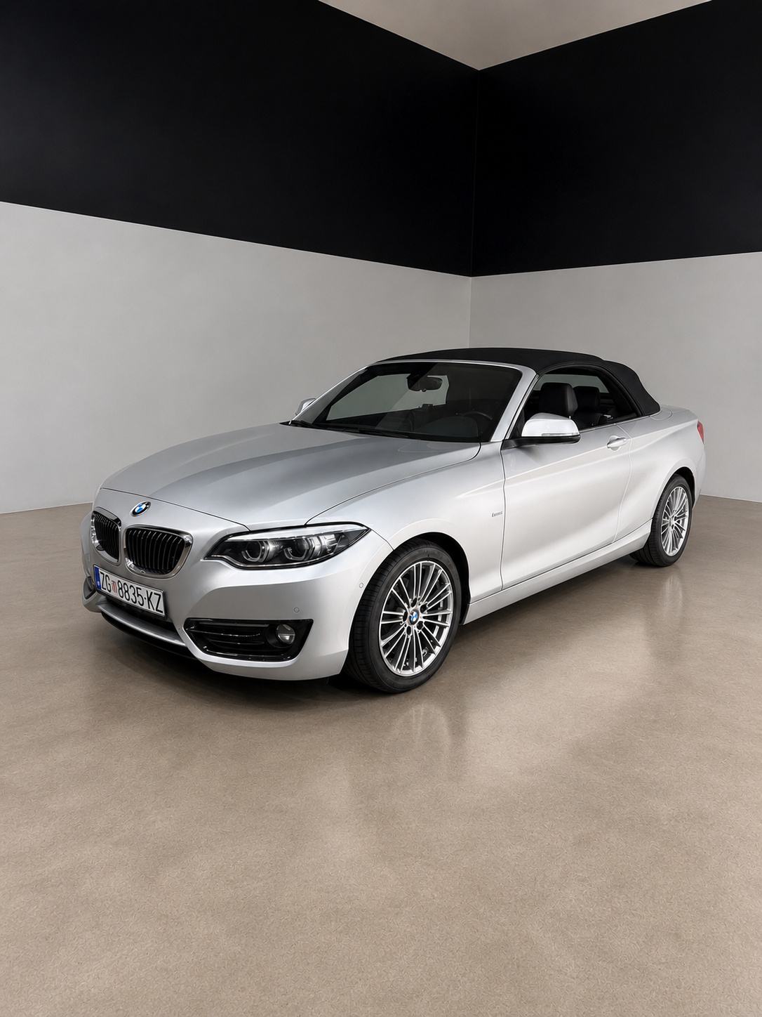 BMW serija 2 Cabrio 218i Luxury Line LCI, automatik, pogled izvana - slika 1