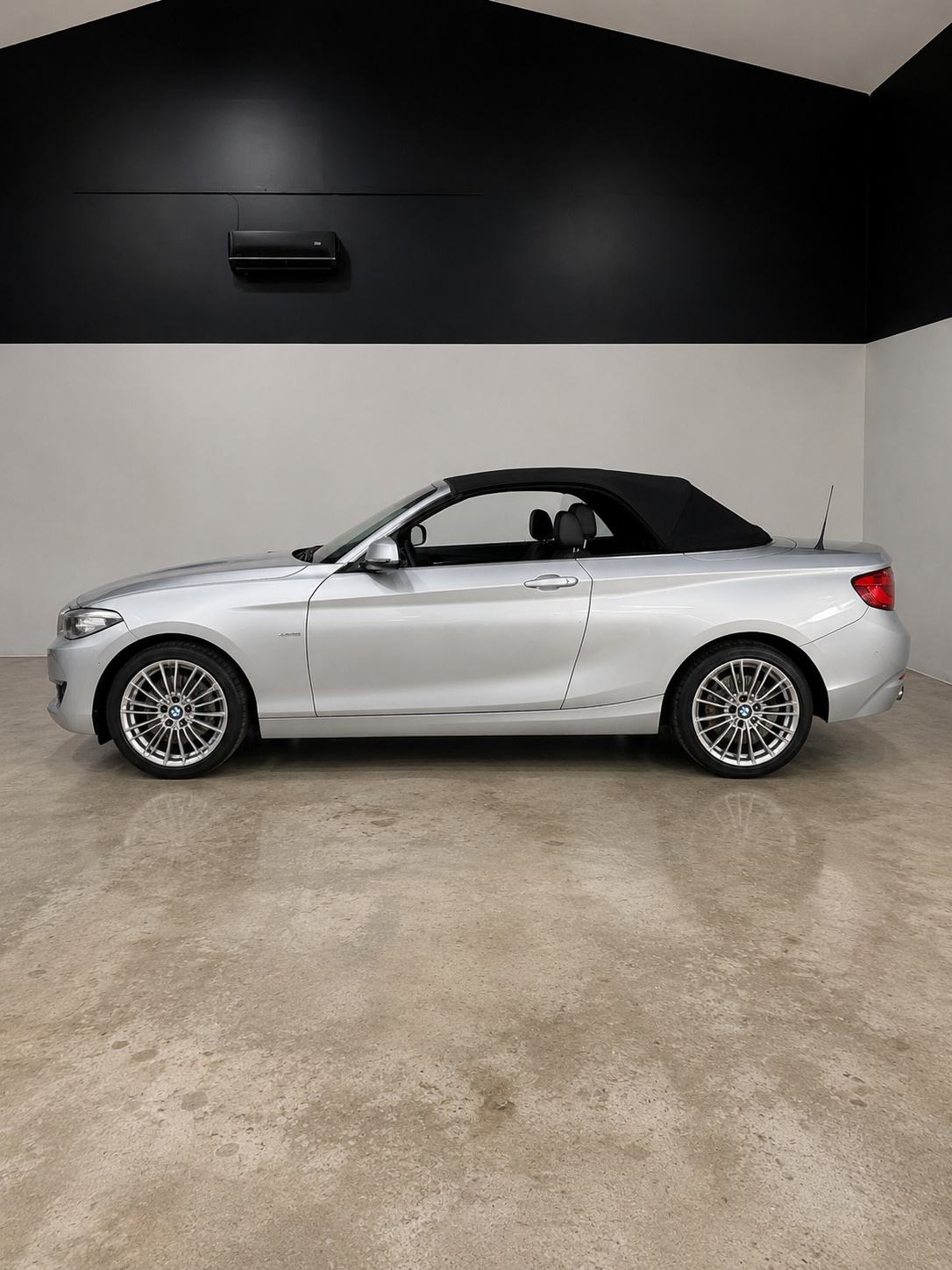 BMW serija 2 Cabrio 218i Luxury Line LCI, automatik, pogled izvana - slika 4