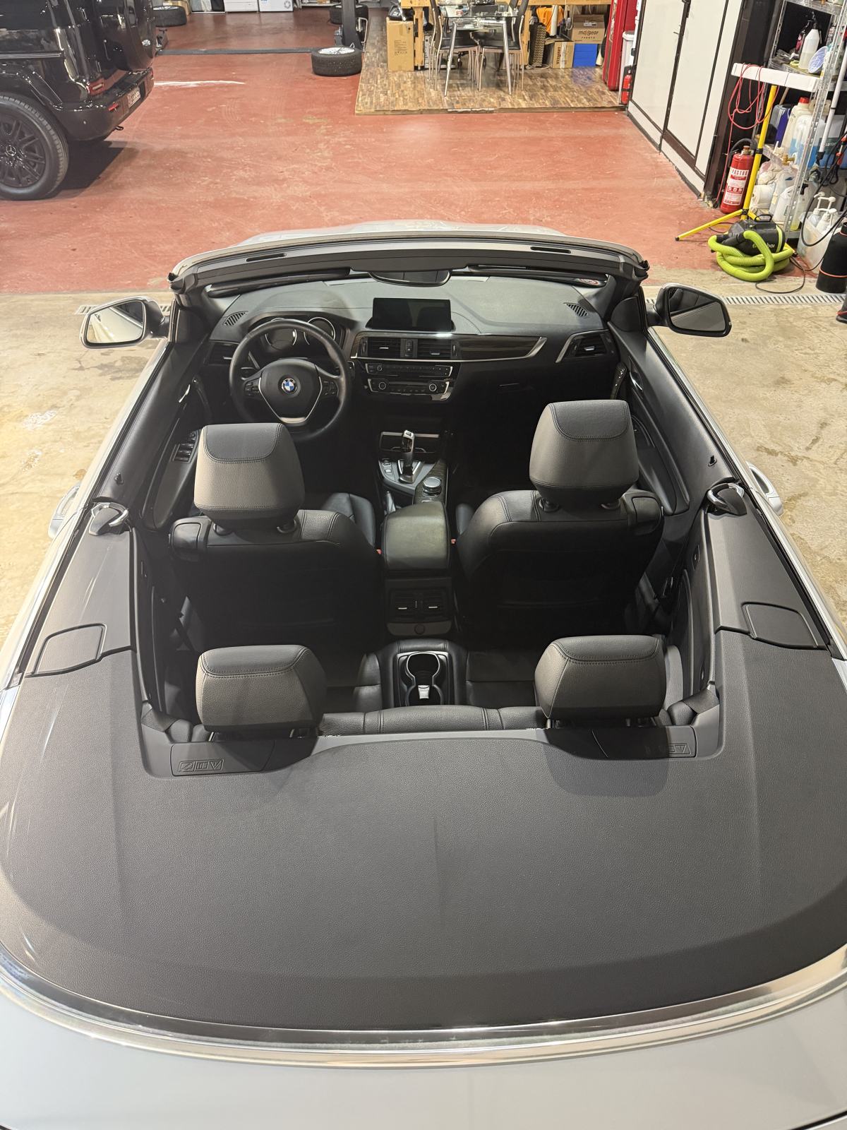 BMW serija 2 Cabrio 218i Luxury Line LCI, automatik, fotografija 9