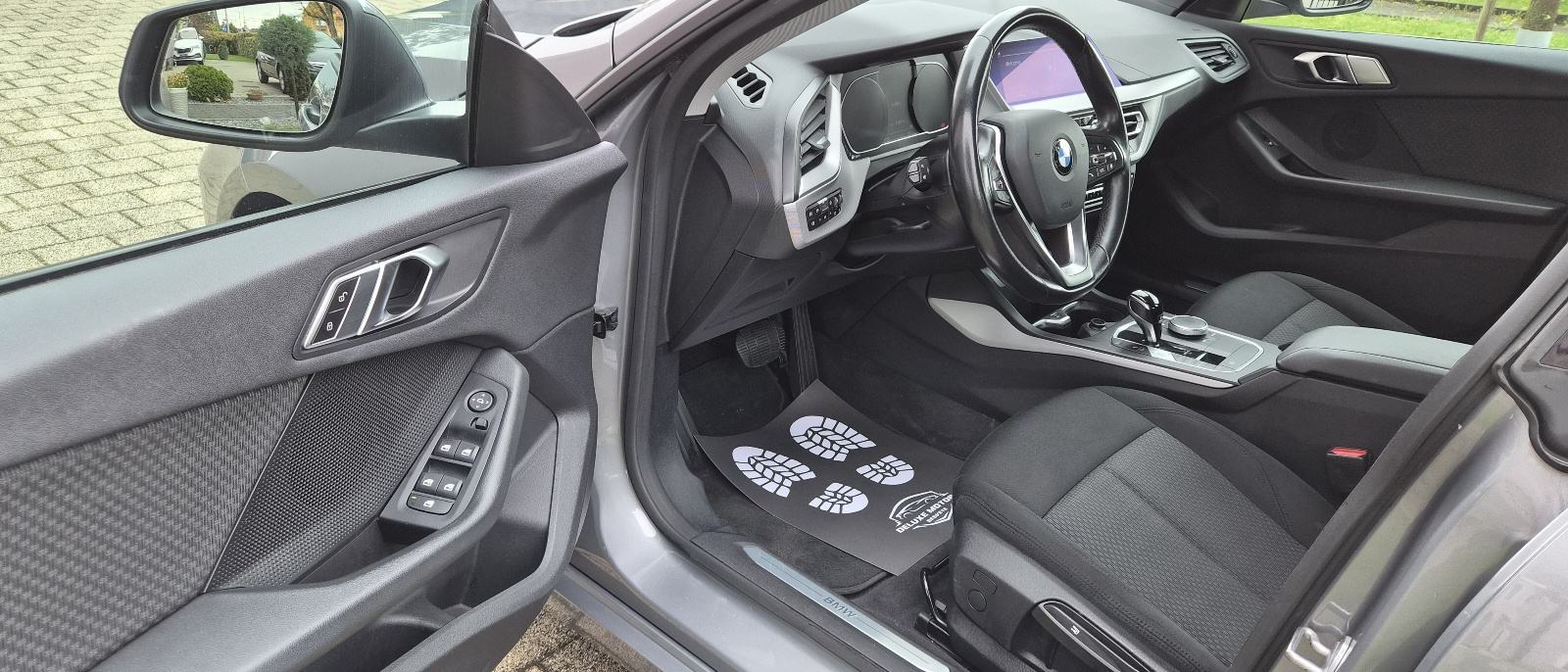 BMW serija 2 Gran Coupe 216d Hr Vozilo 1vlasnik Kao Novo, fotografija 9