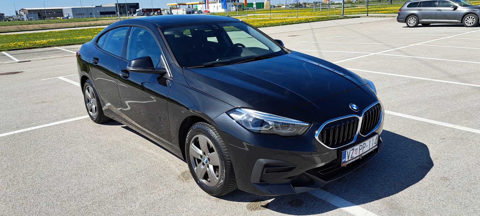BMW serija 2 Gran Coupe 216d automatik, fotografija 3