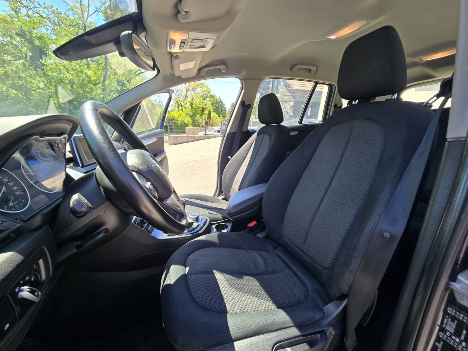BMW serija 2 Gran Tourer 216d 2016 god . 226000 km ZAMJENA!, fotografija 13