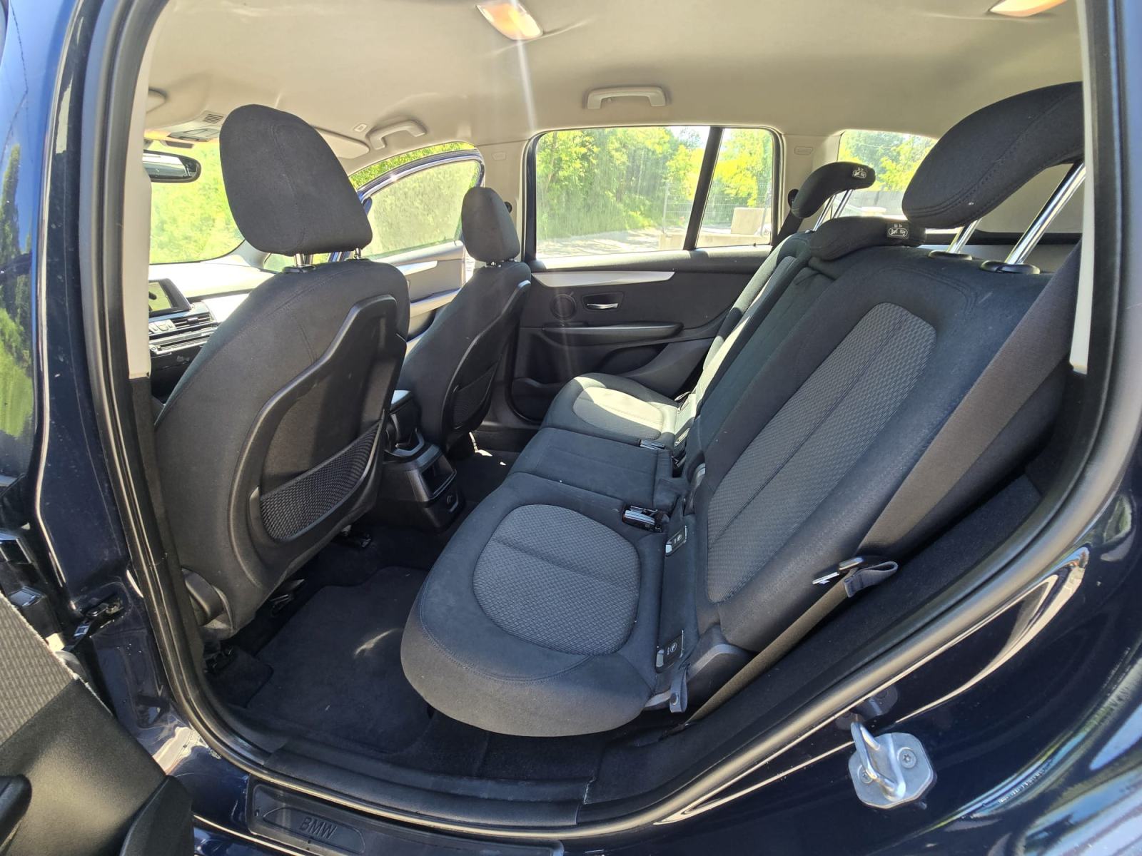 BMW serija 2 Gran Tourer 216d 2016 god . 226000 km ZAMJENA!, fotografija 16