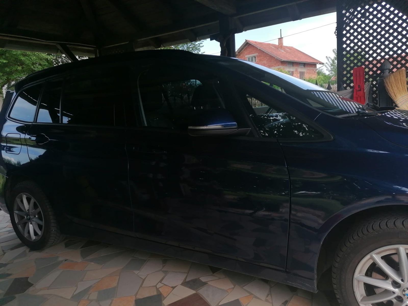 BMW serija 2 Gran Tourer 216d ODLIČAN, pogled izvana - slika 3