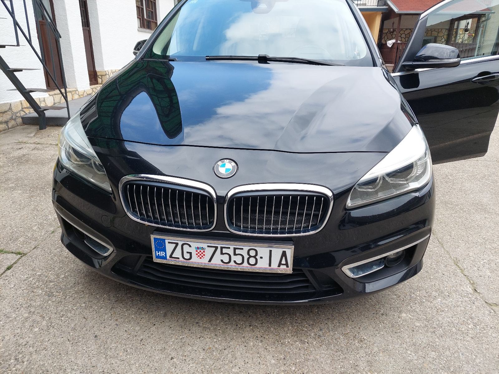 BMW serija 2 Gran Tourer 216d, pogled izvana - slika 1