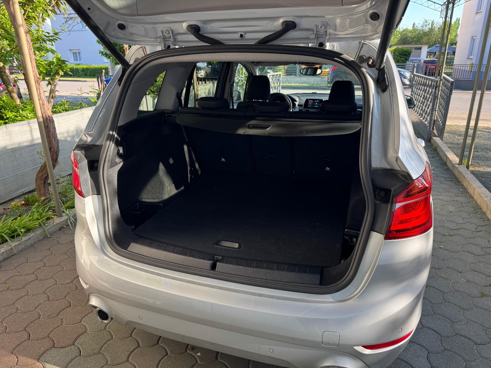 BMW serija 2 Gran Tourer 218d automatik, fotografija 5