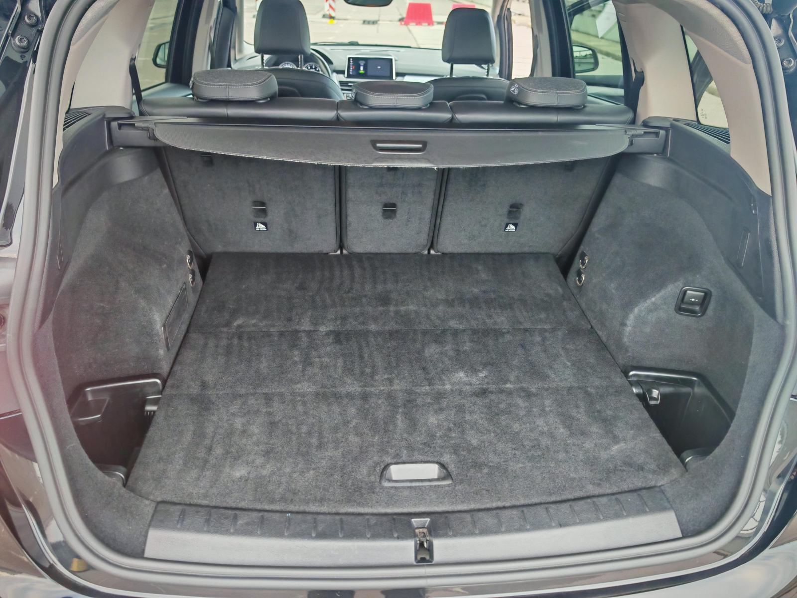 ČITAJ BMW 2 Gran Tourer 218d TOP stanje automatik, fotografija 16