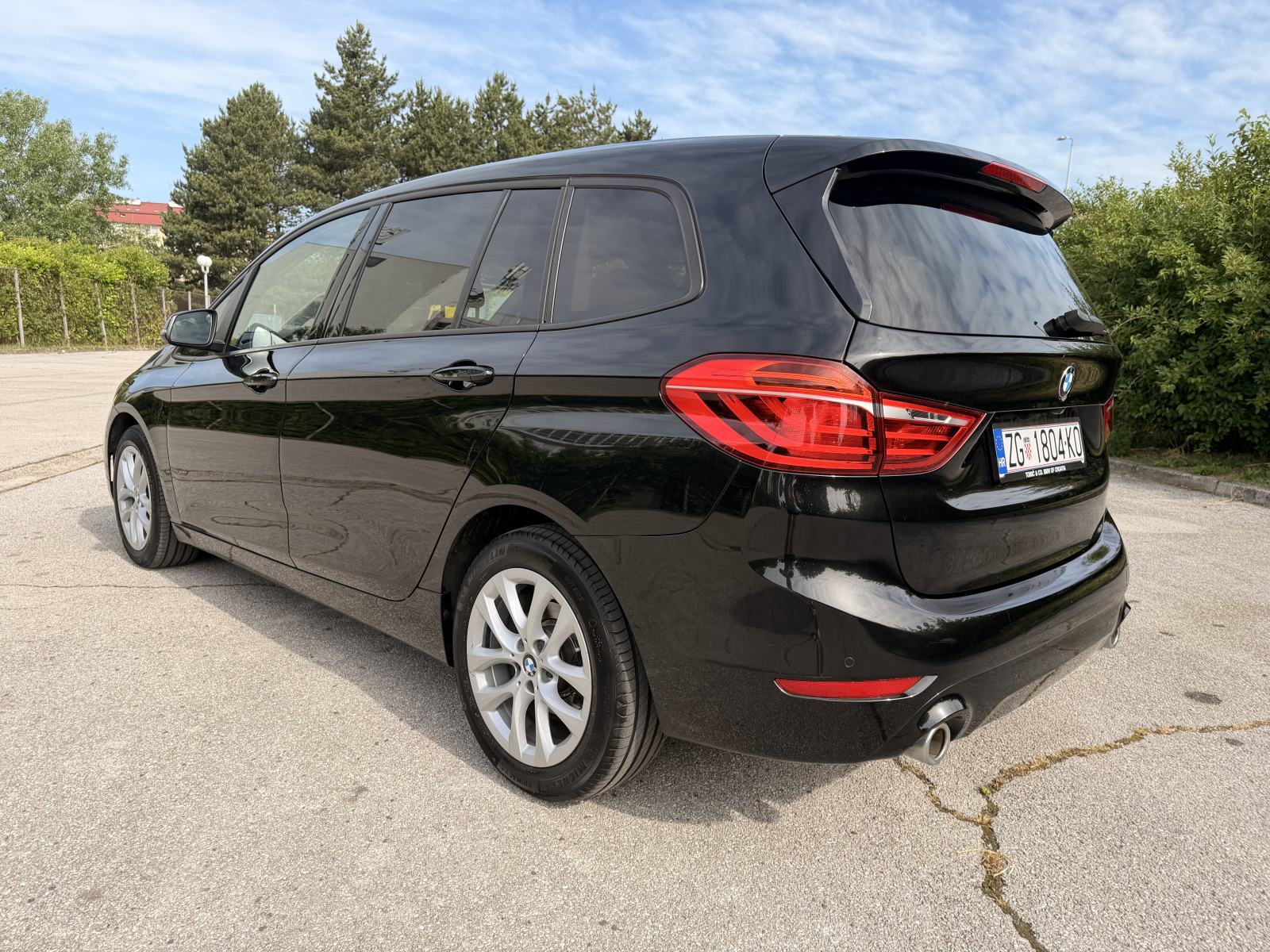 ČITAJ BMW 2 Gran Tourer 218d TOP stanje automatik, fotografija 5