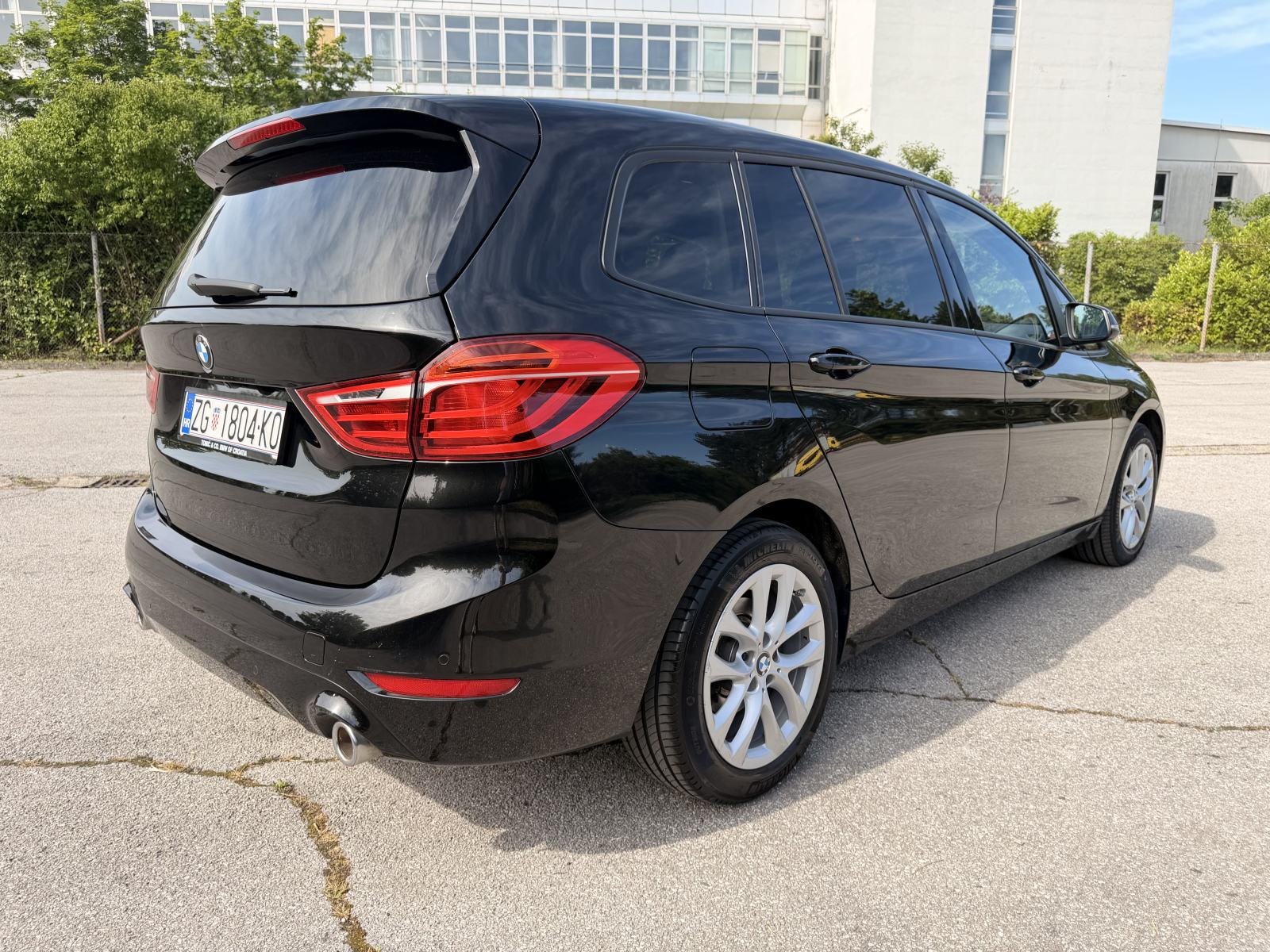 ČITAJ BMW 2 Gran Tourer 218d TOP stanje automatik, fotografija 4