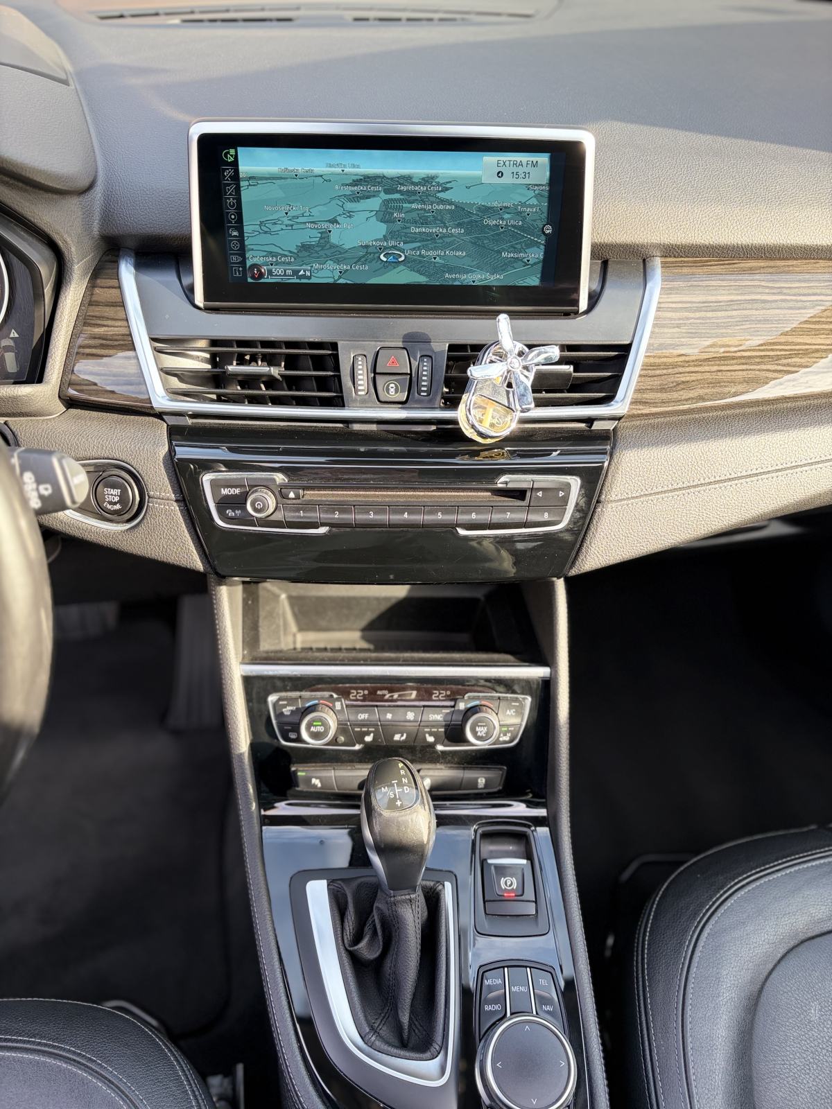 BMW serija 2 Gran Tourer 220d automatik Luxury Line 7 Sjedala, fotografija 17