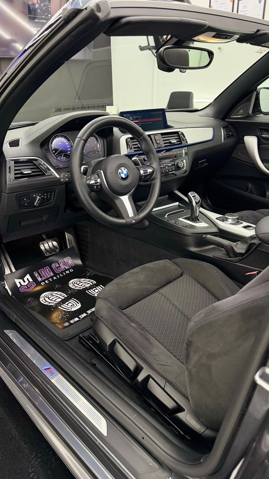 BMW serija 2 CABRIO°M SPORT°NAVI°HK°M KOČNICE°ADAPTIVE LED°ALU19°, fotografija 11