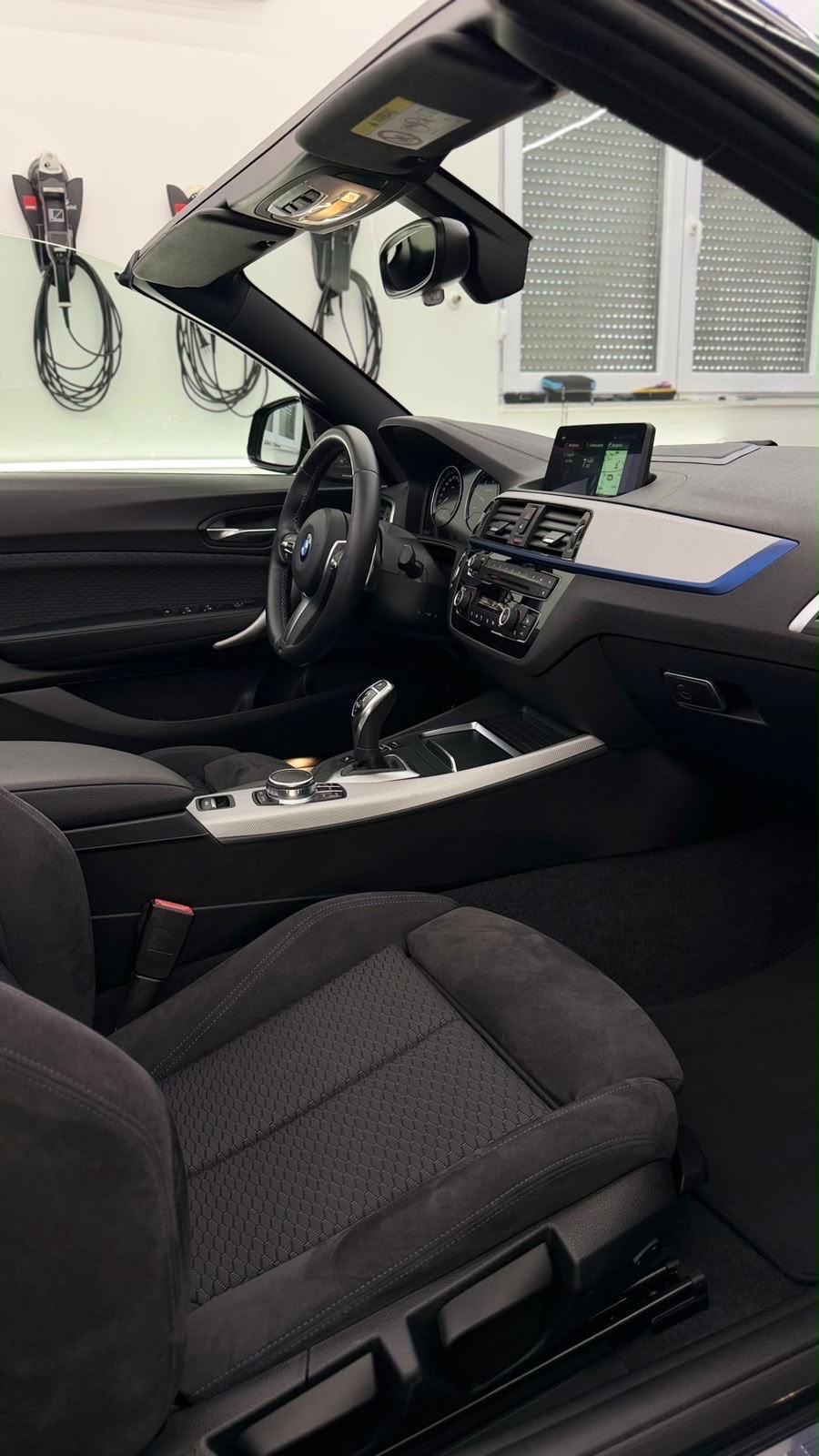 BMW serija 2 CABRIO°M SPORT°NAVI°HK°M KOČNICE°ADAPTIVE LED°ALU19°, fotografija 15