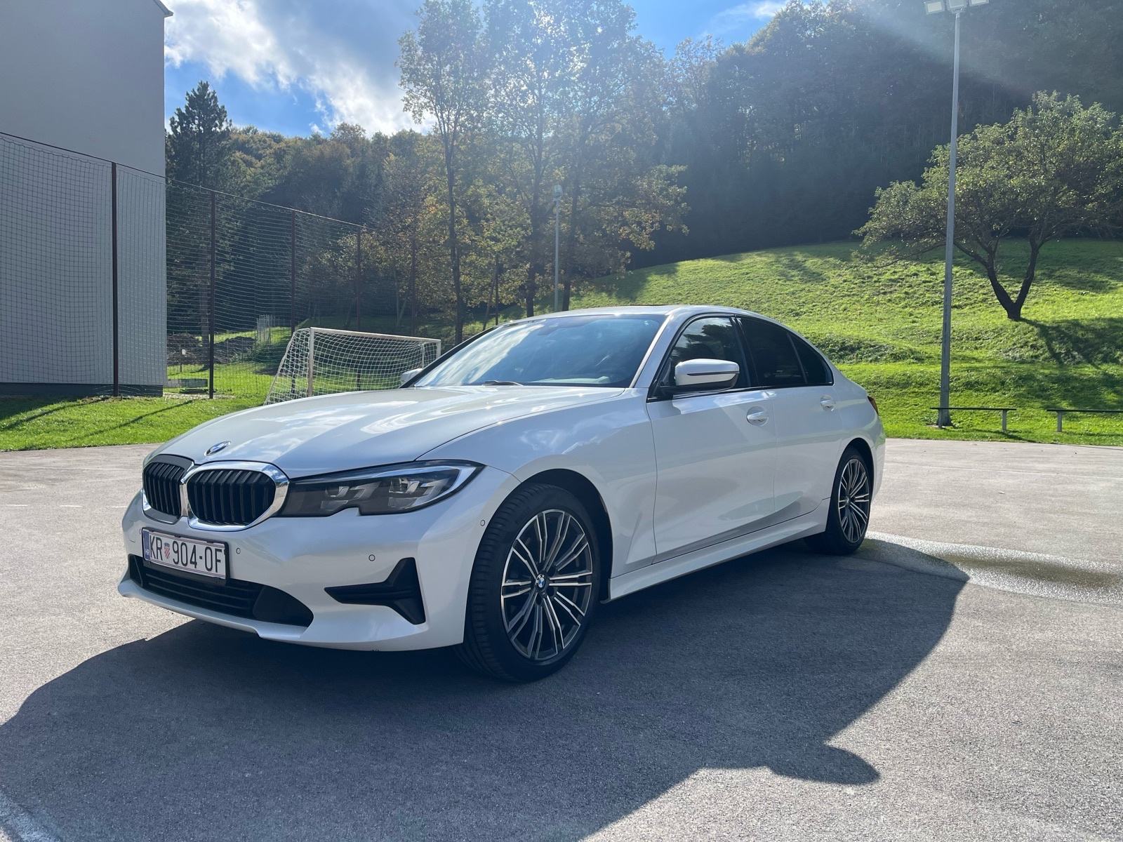 BMW serija 3, 2022g.,automatik, siber, servis napravljen 04.07., pogled izvana - slika 1