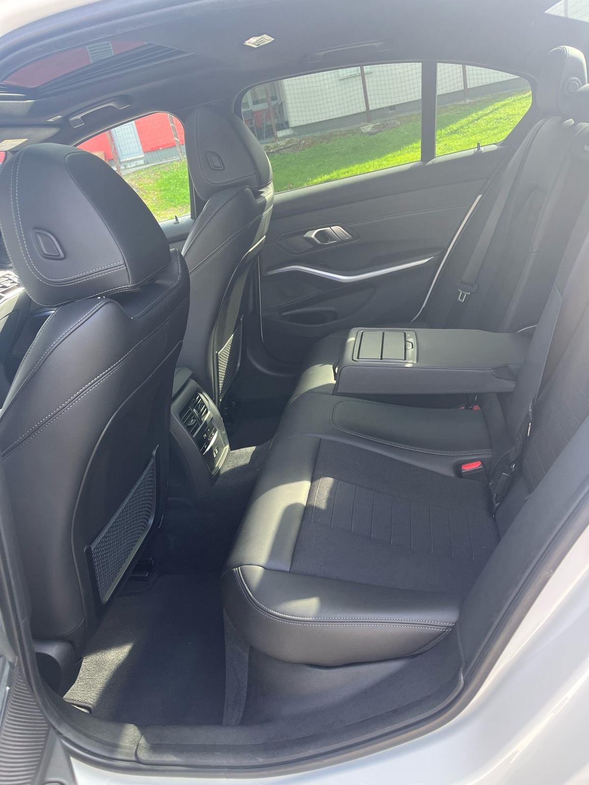 BMW serija 3, 2022g.,automatik, siber, servis napravljen 04.07., fotografija 7
