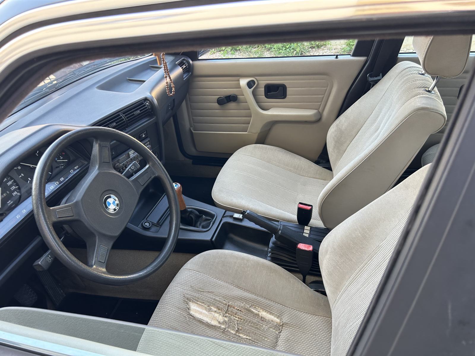 BMW serija 3 316, fotografija 8