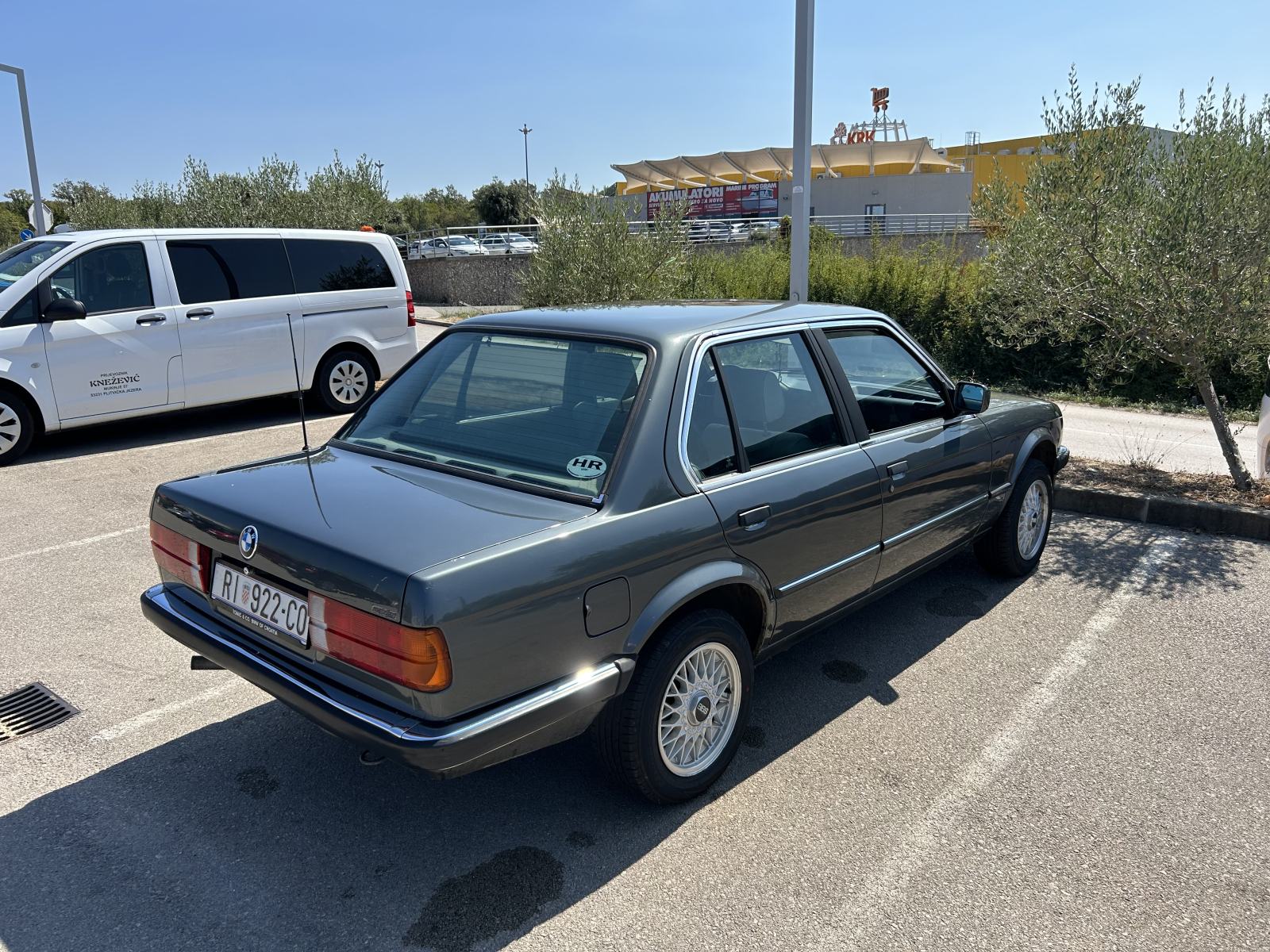 BMW serija 3 316, fotografija 5