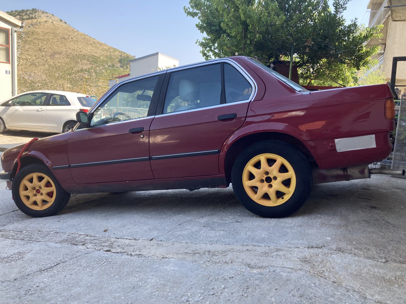 BMW serija 3 316, fotografija 2
