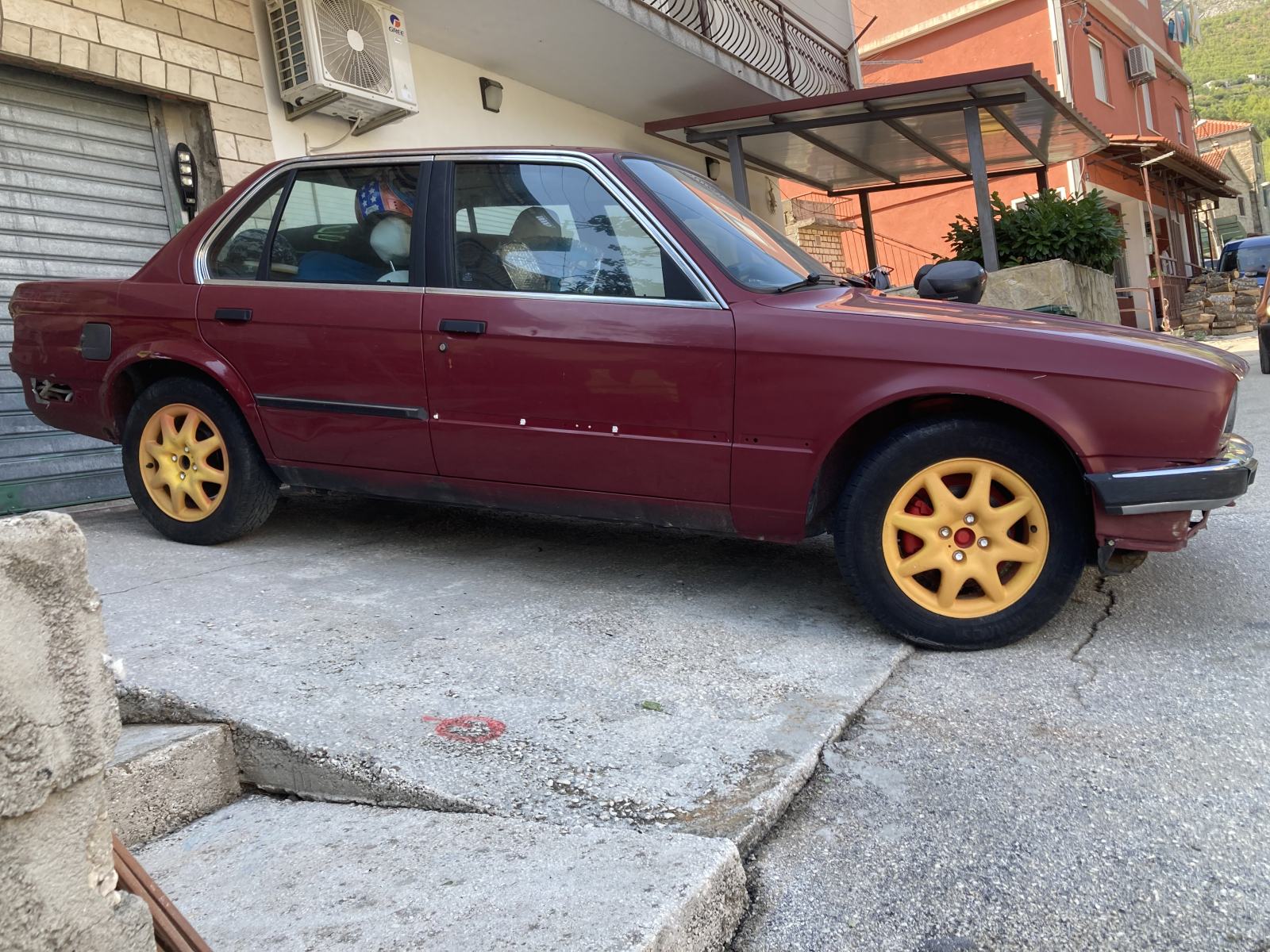 BMW serija 3 316, fotografija 8