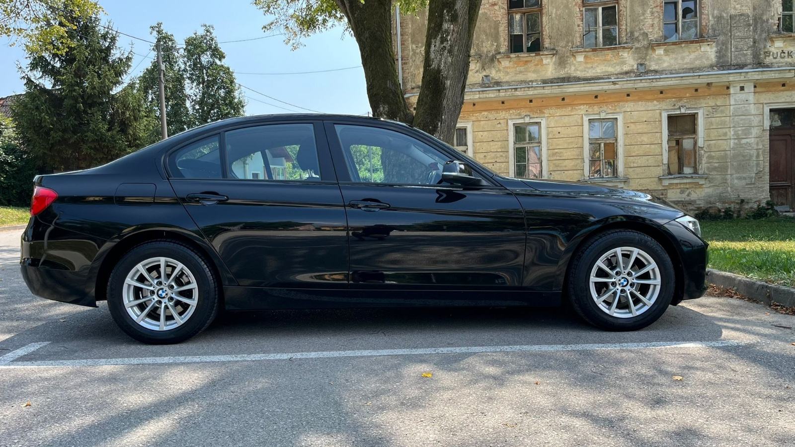BMW serija 3 316d (2.0motor) Top stanje. Reg 03/27, fotografija 5