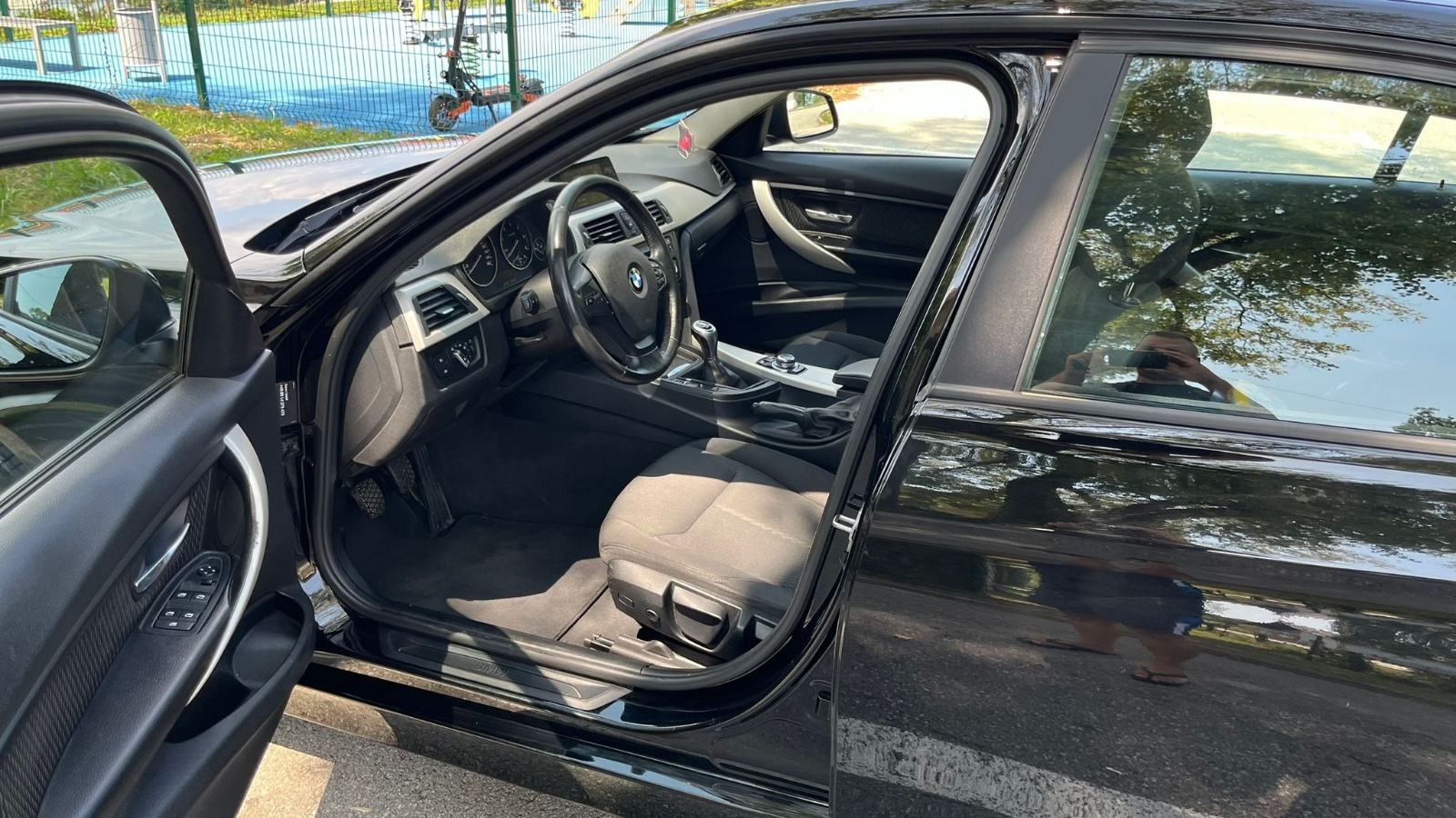BMW serija 3 316d (2.0motor) Top stanje. Reg 03/27, fotografija 16