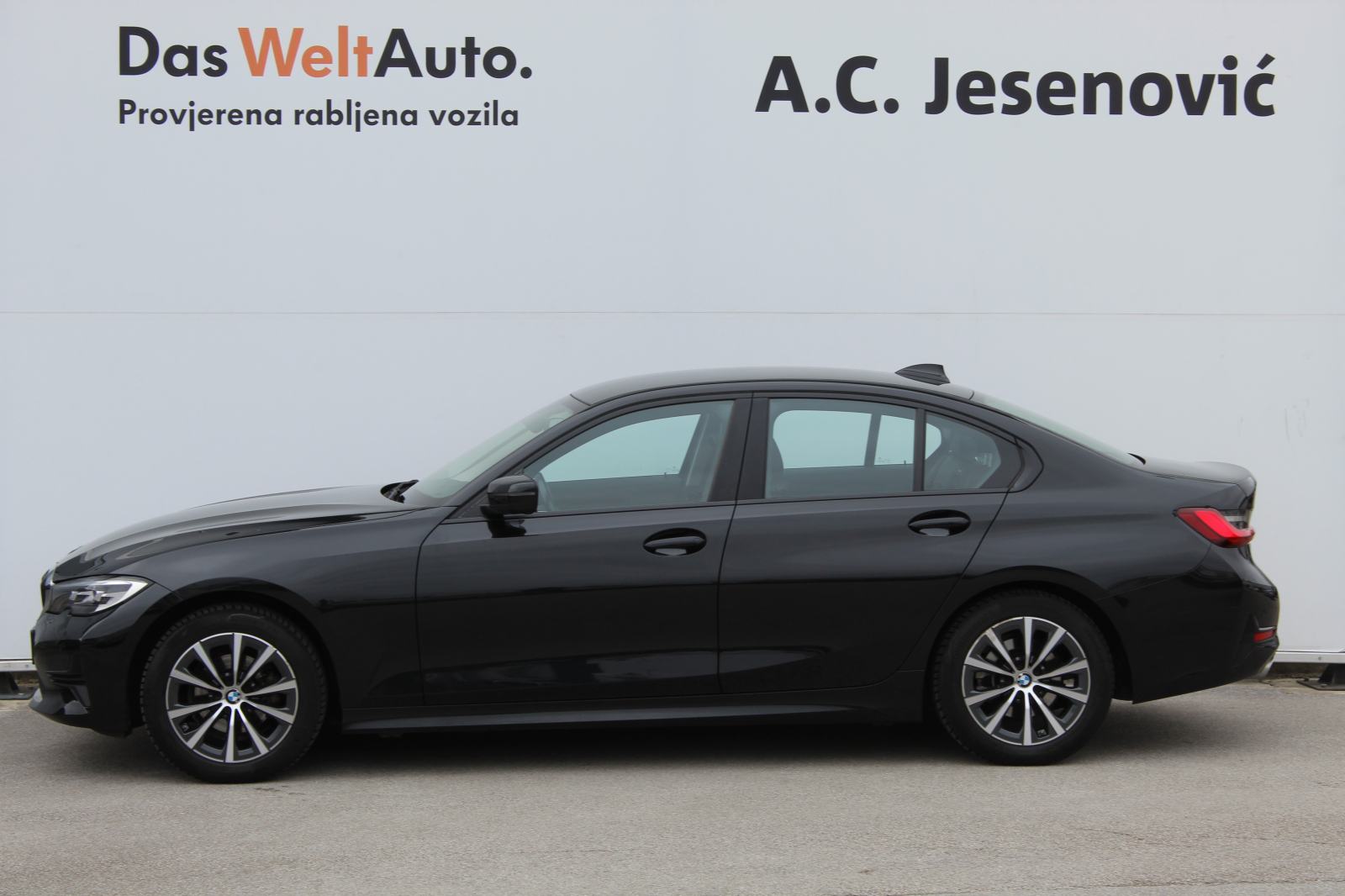 BMW serija 3 316d Aut., fotografija 6