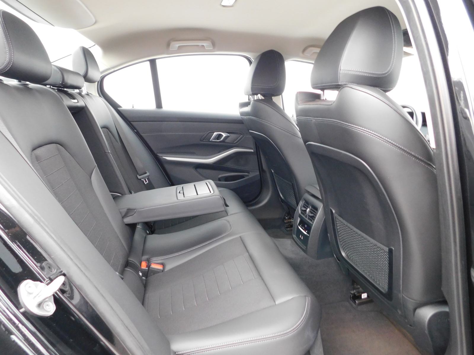 BMW serija 3 316d automatik-LEASING BEZ UČEŠĆA!, fotografija 13