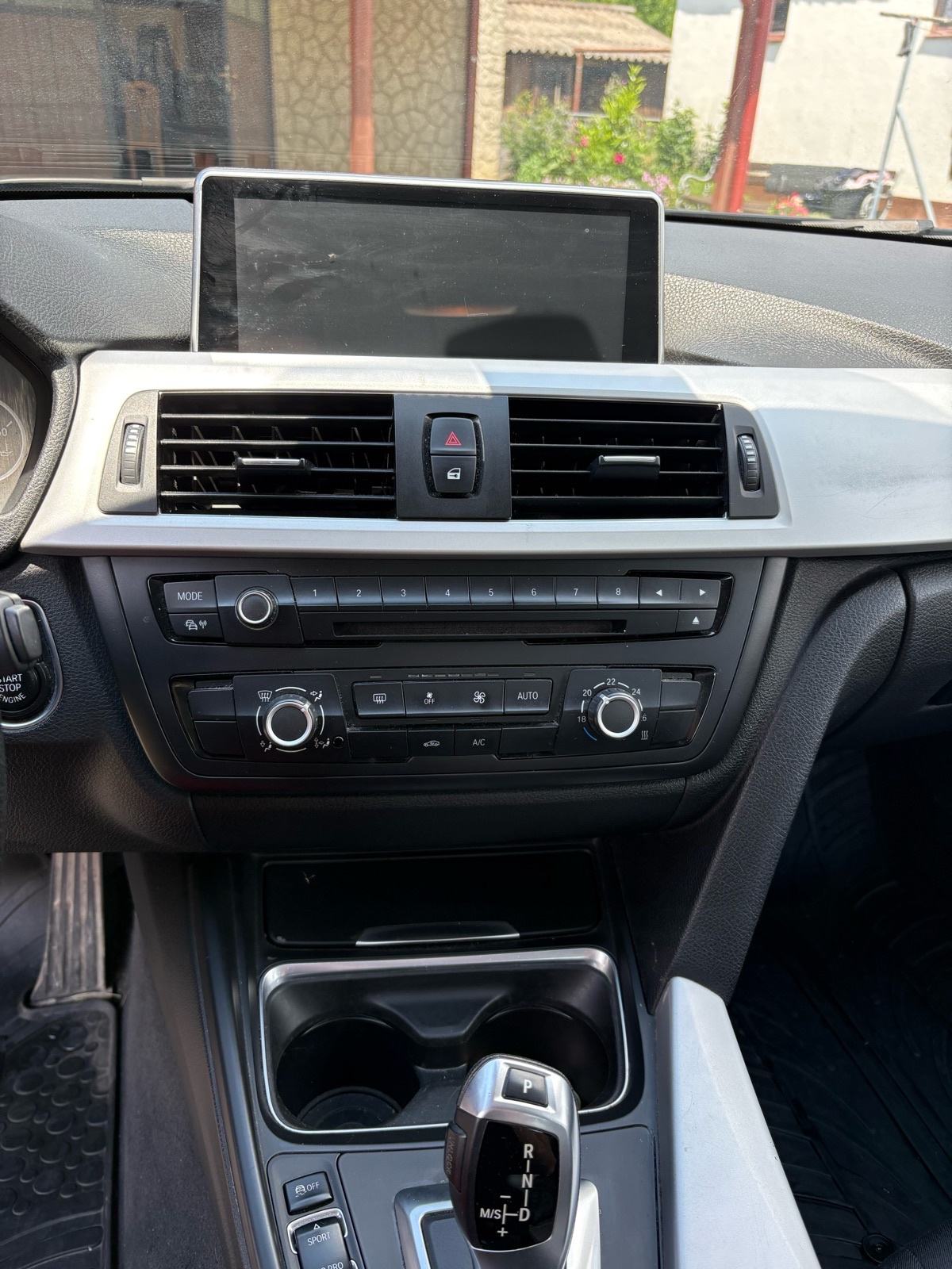BMW serija 3 316d automatik, fotografija 3