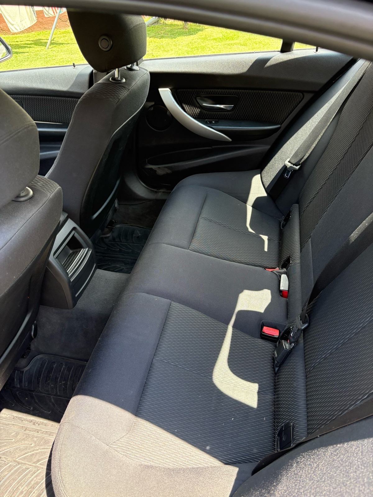 BMW serija 3 316d automatik, fotografija 5