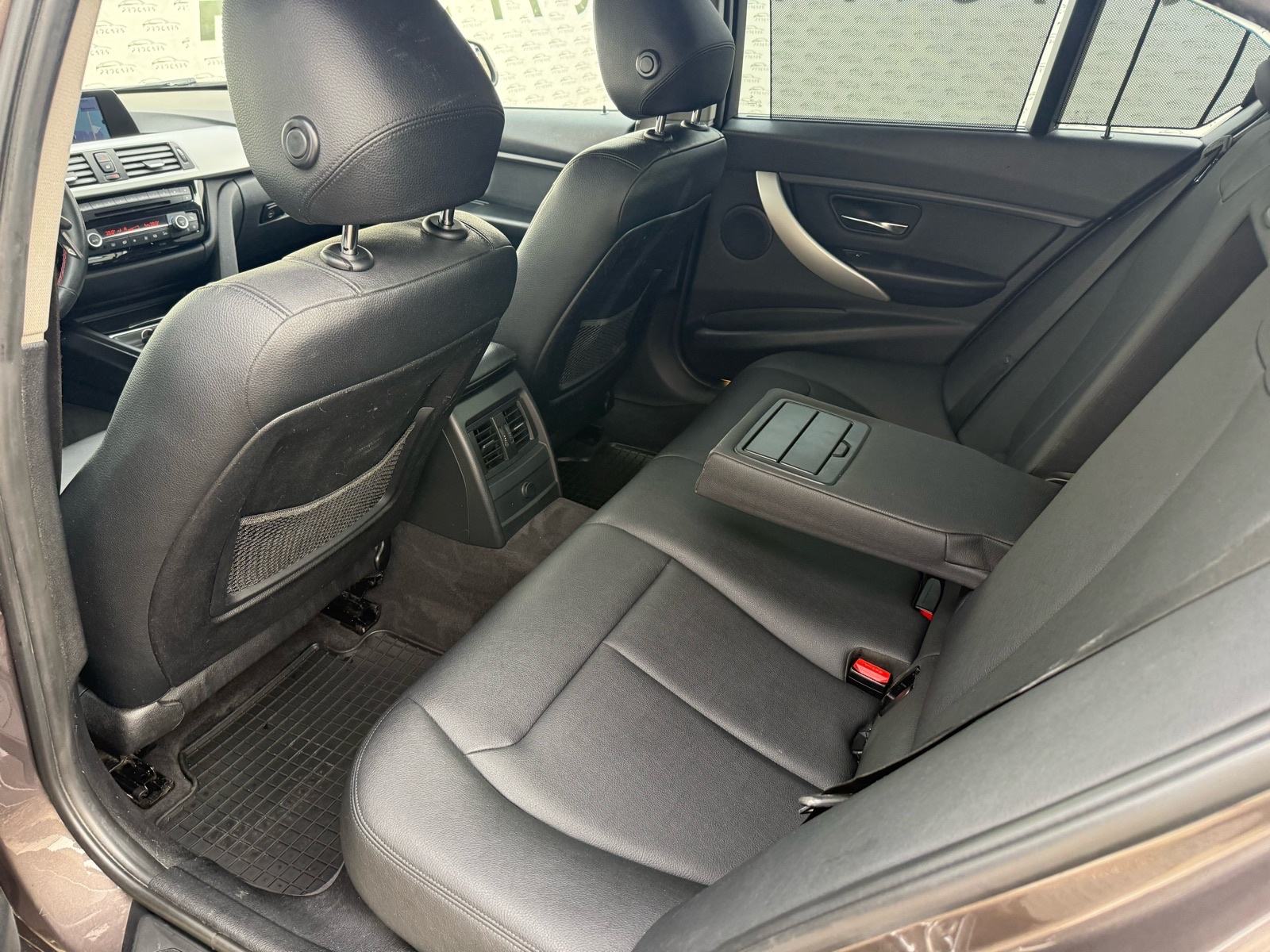BMW 316d MEMORIJA | ALU 17 | HR AUTO | REG 7/2026, fotografija 15