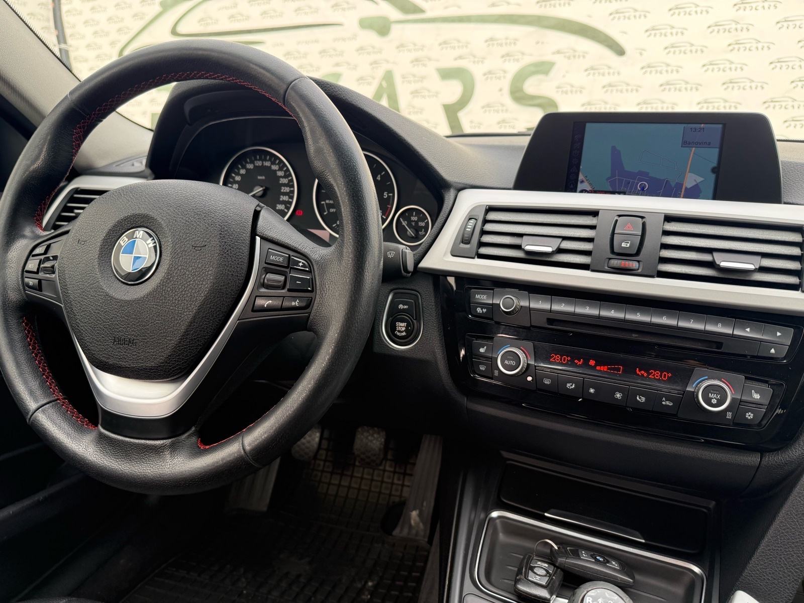 BMW 316d MEMORIJA | ALU 17 | HR AUTO | REG 7/2026, fotografija 12