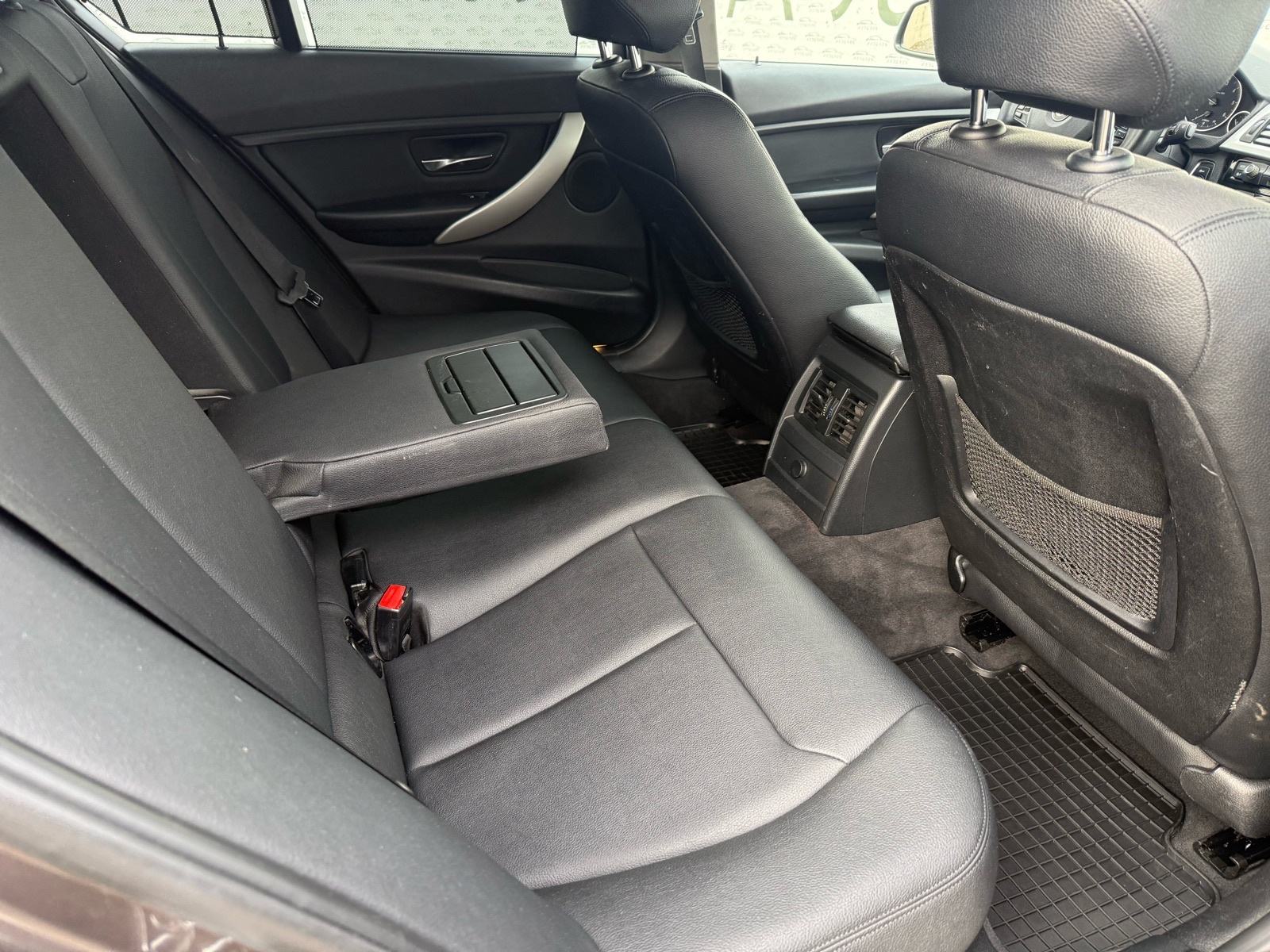 BMW 316d MEMORIJA | ALU 17 | HR AUTO | REG 7/2026, fotografija 16