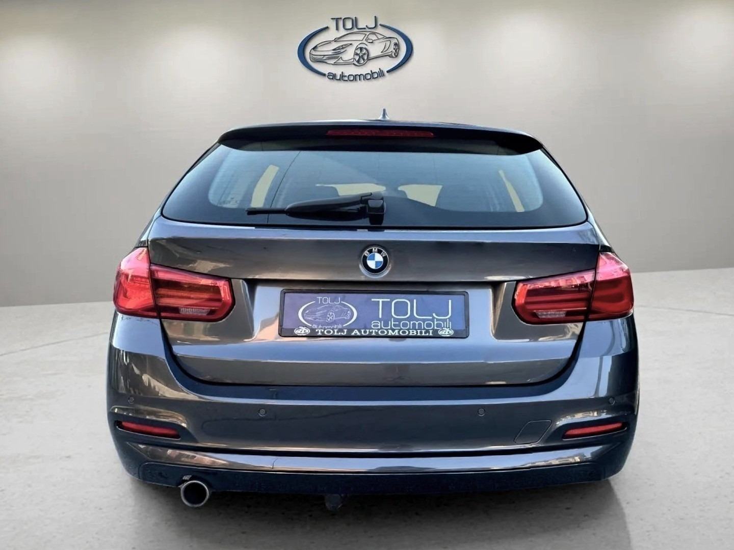 BMW serija 3 316d**REGISTRIRAN**TOP STANJE**SERVISI**NAVI**, fotografija 5