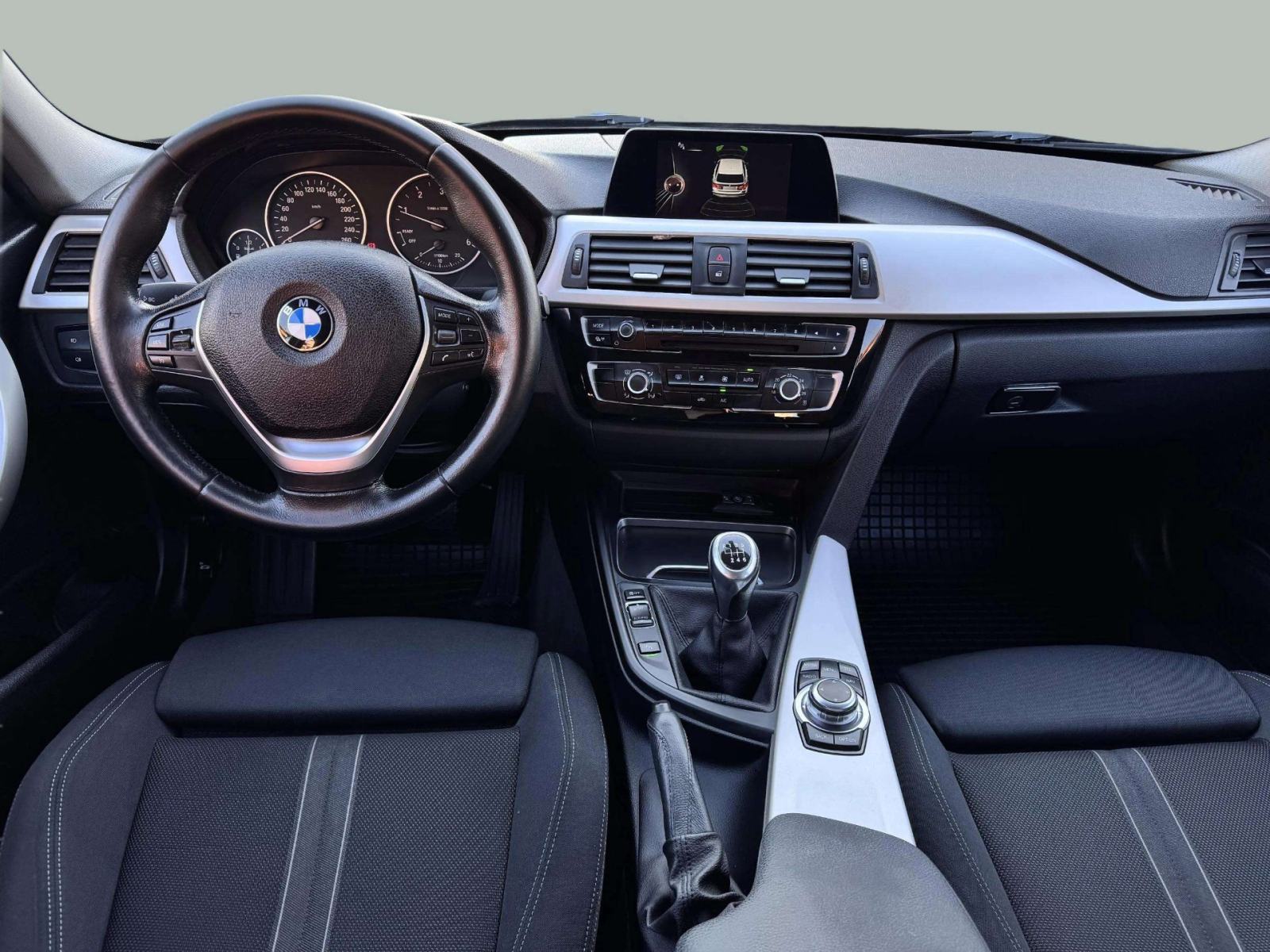 BMW serija 3 316d**REGISTRIRAN**TOP STANJE**SERVISI**NAVI**, fotografija 7