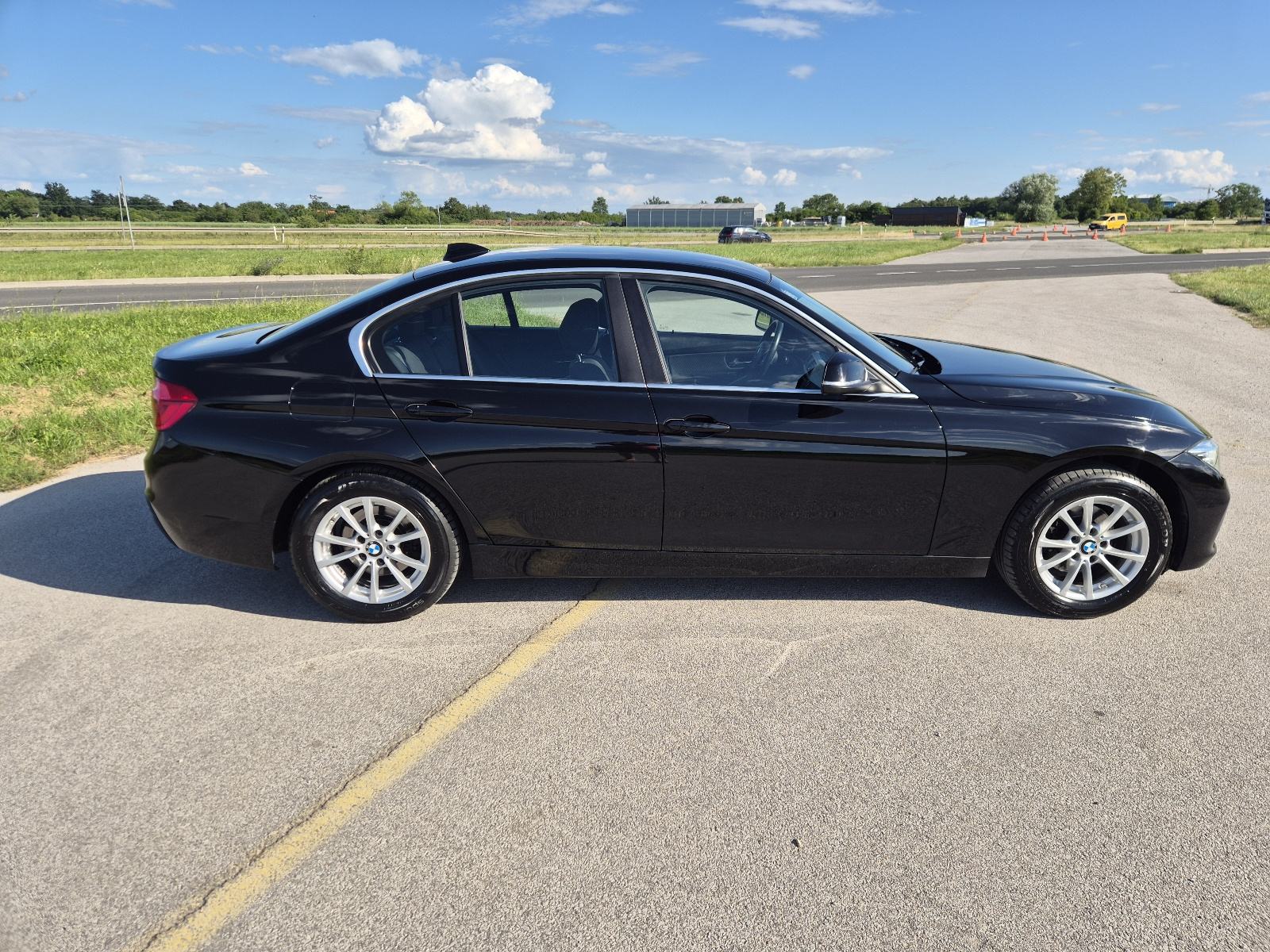 BMW serija 3 316d, fotografija 4