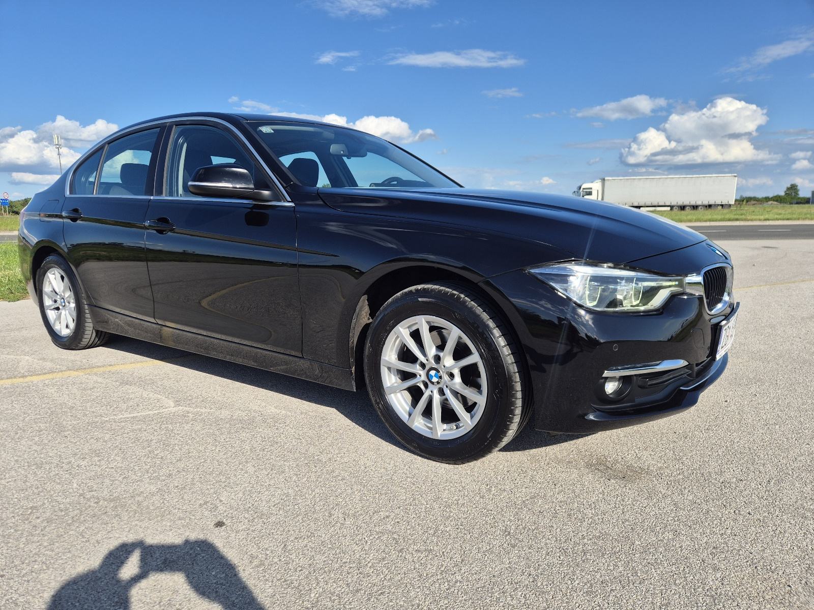 BMW serija 3 316d, fotografija 3