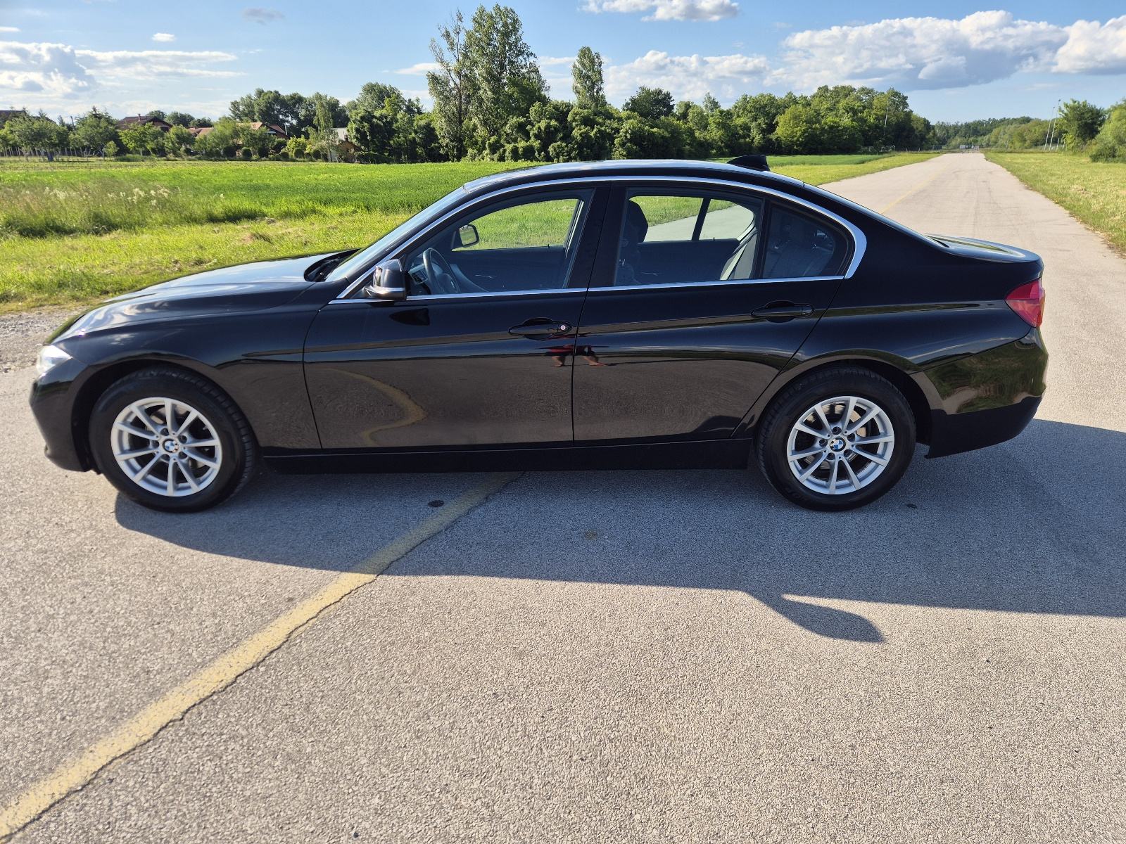 BMW serija 3 316d, fotografija 7