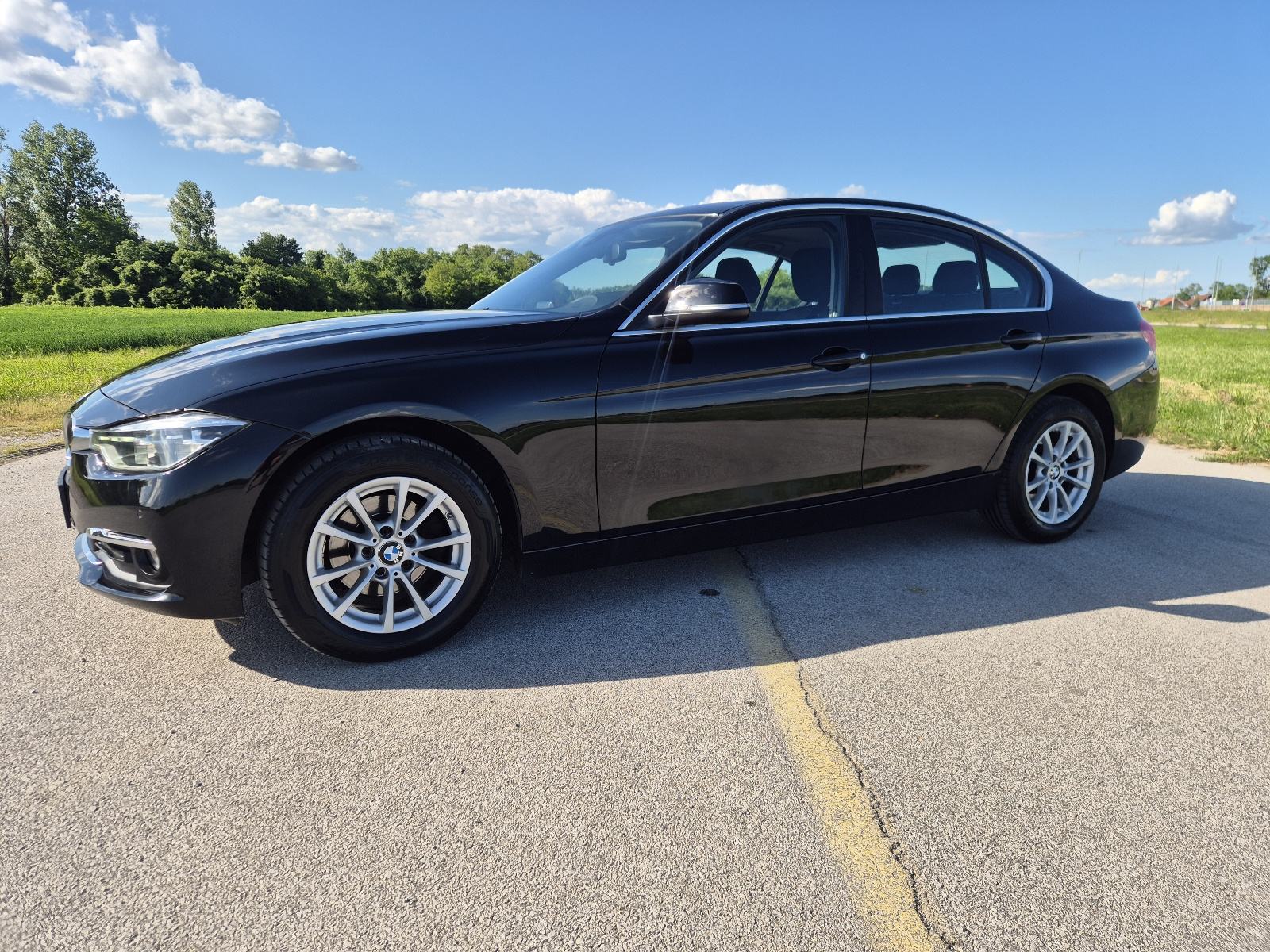 BMW serija 3 316d, fotografija 8