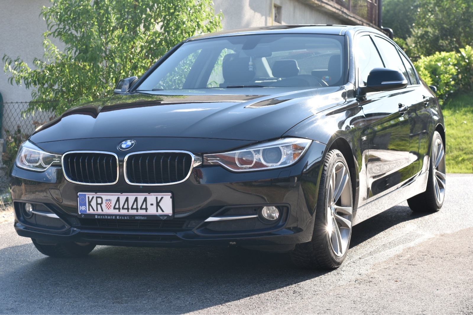 BMW serija 3 316d, fotografija 2