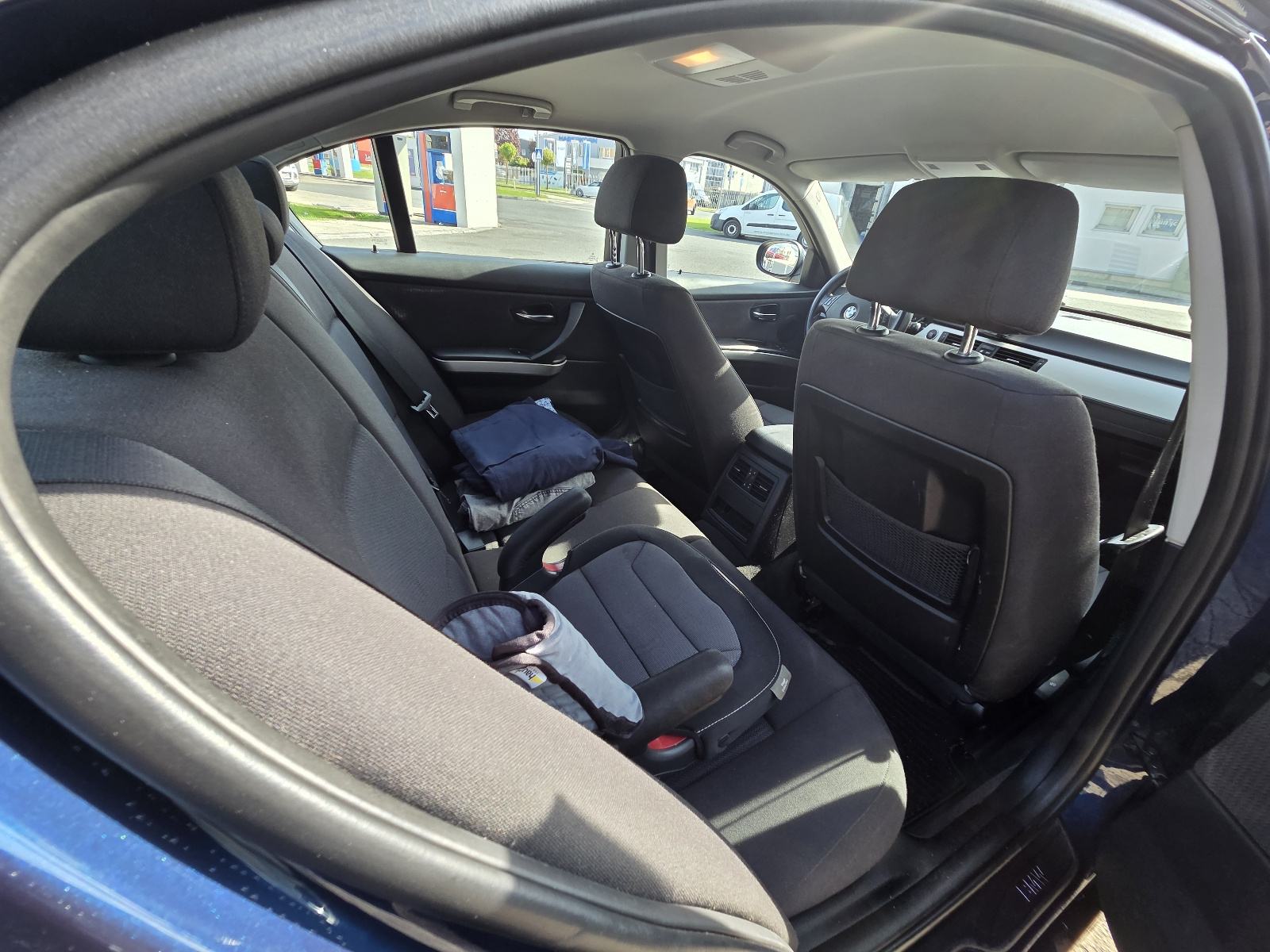 BMW serija 3 316d, fotografija 7