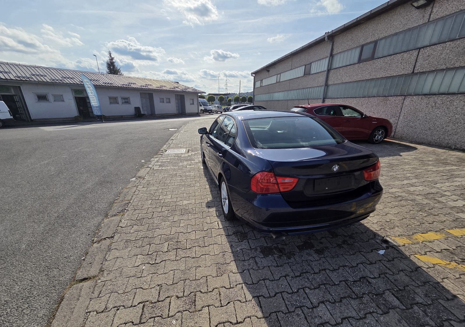 BMW serija 3 316d, fotografija 4