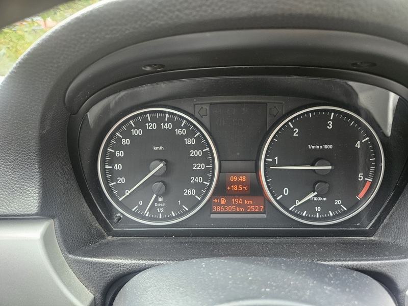 BMW serija 3 316d, fotografija 8