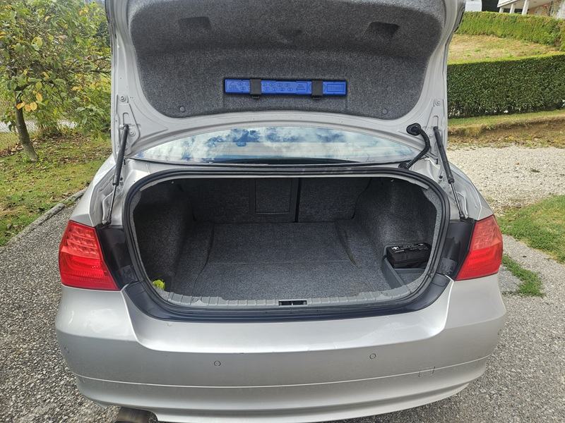 BMW serija 3 316d, fotografija 10
