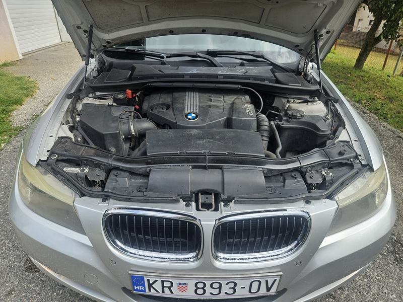 BMW serija 3 316d, fotografija 15