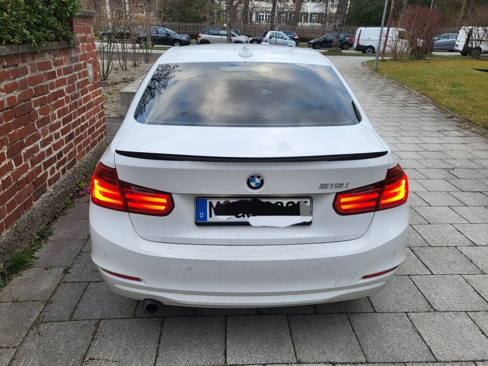 BMW serija 3 316i automatik, fotografija 18