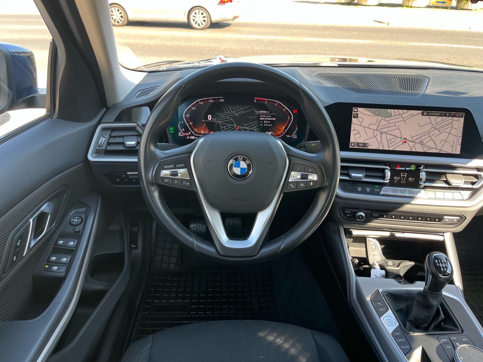BMW serija 3 318d 150 KS NAVI,LED 1.VL Nije uvoz Jamstvo 1G, fotografija 15