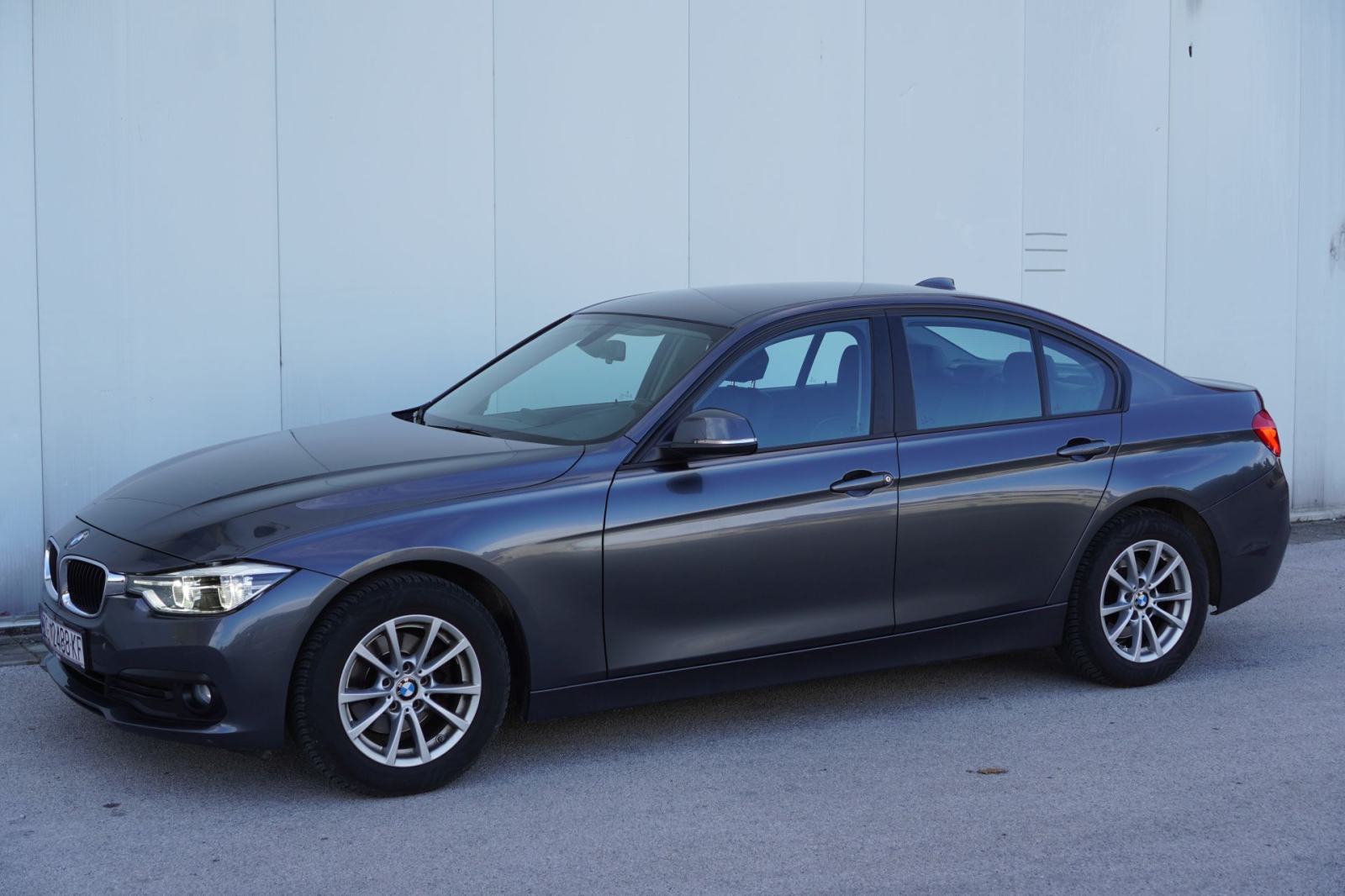 BMW serija 3 318d, 2.0 B47, automatik - Novi servis, fotografija 2