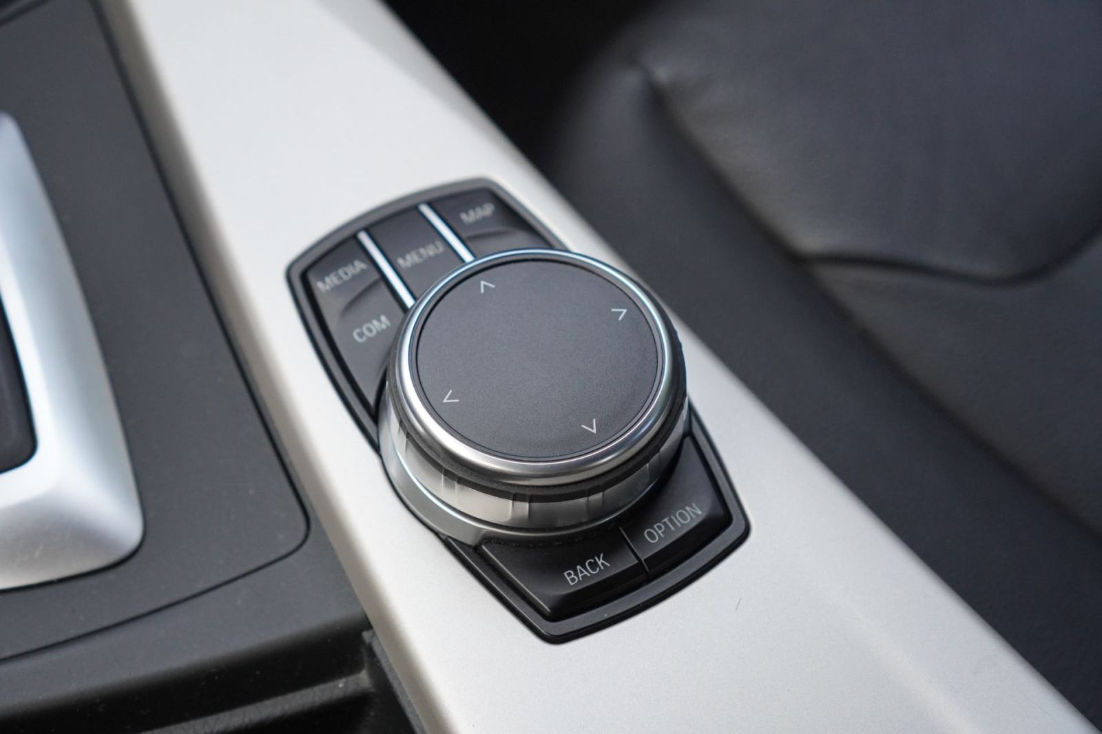 BMW serija 3 318d, 2.0 B47, automatik - Novi servis, fotografija 20
