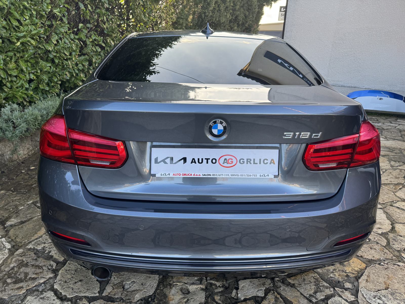 BMW Serija 3 318D-2017 god 110kW GARANCIJA 1.god., fotografija 5